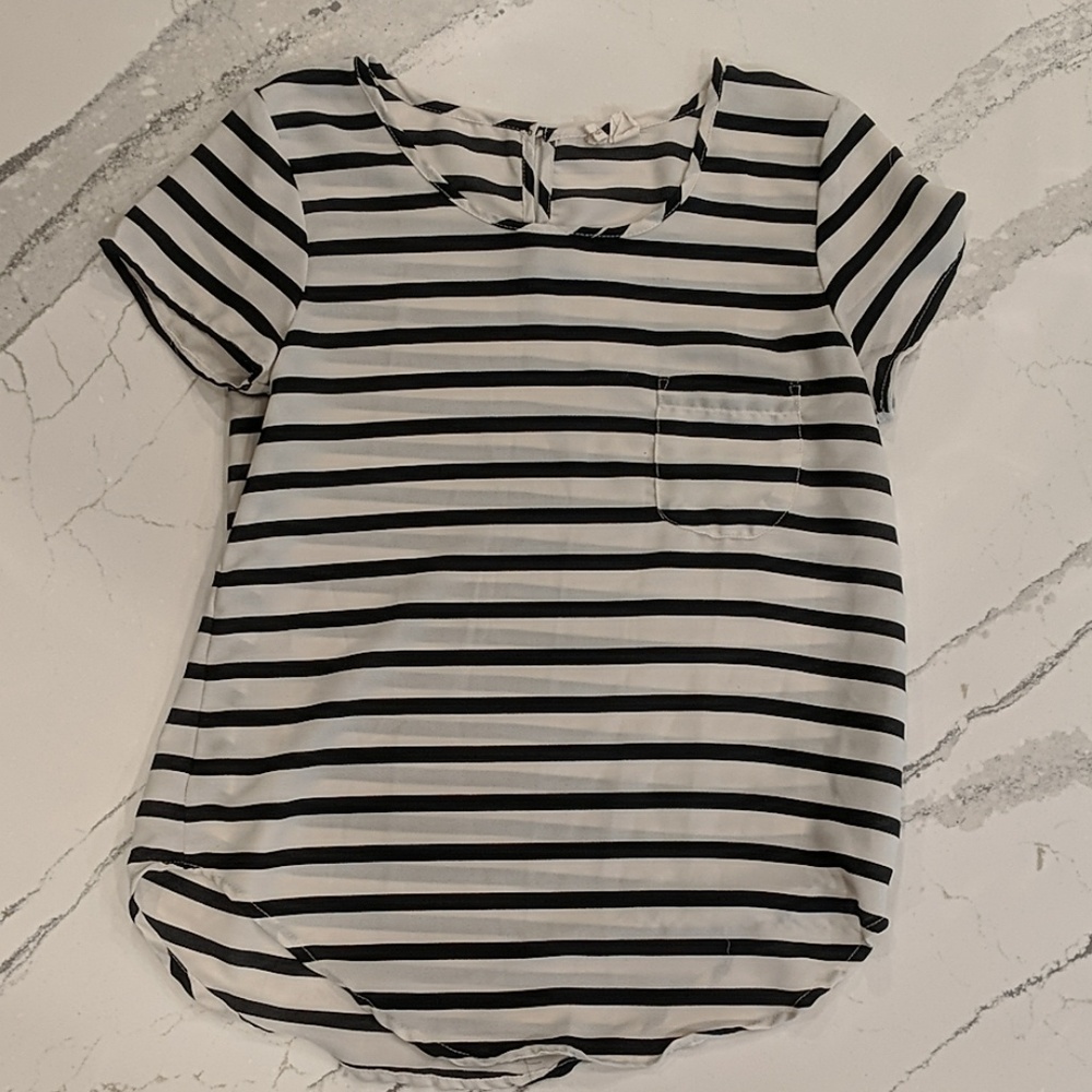 Cute striped tee-shirt